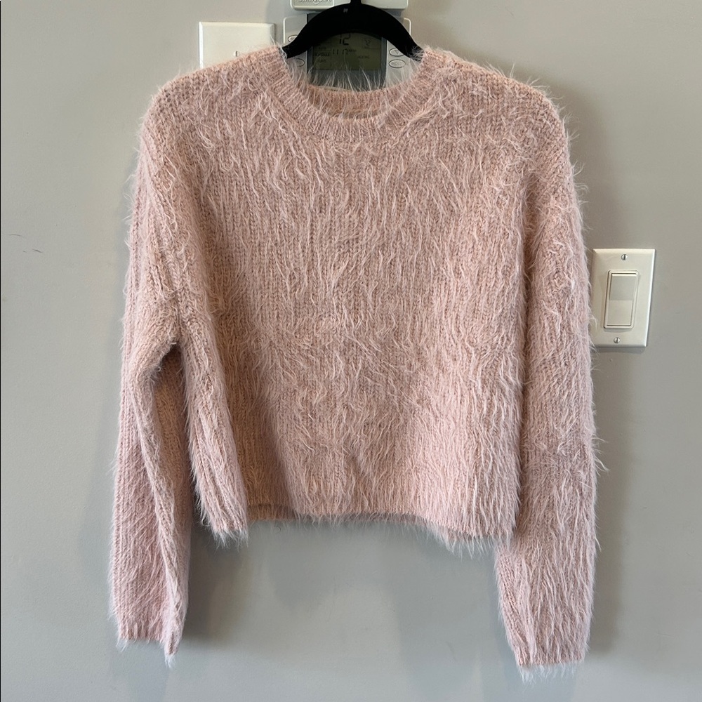 Velvet By Graham & Spencer Maylie Feather Yarn Sweater Pink - Picture 10 of 12